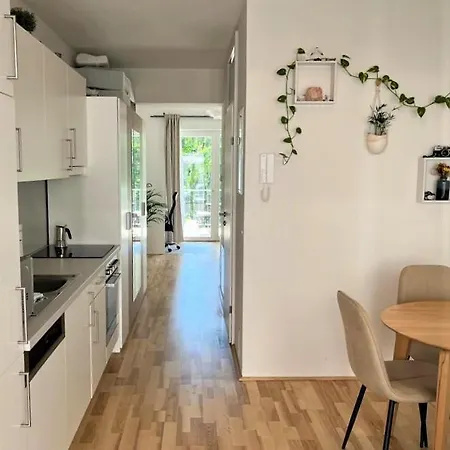 Lisbeth - Parking - Perfect Location Апартаменти *